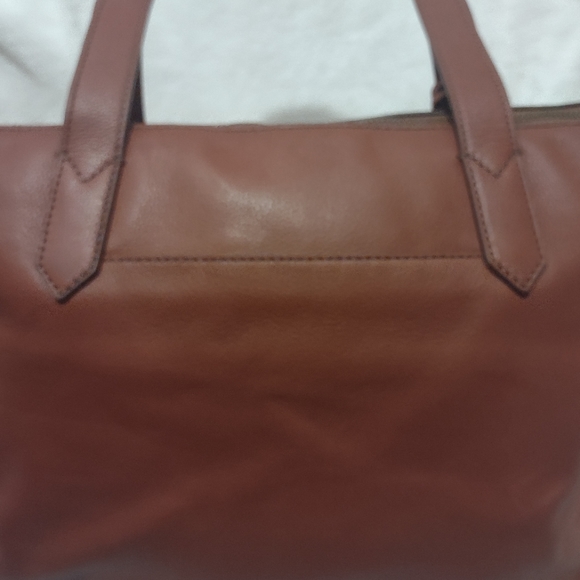 Fossils Sydney Brown Leather Shopper Tote - Picture 9 of 12